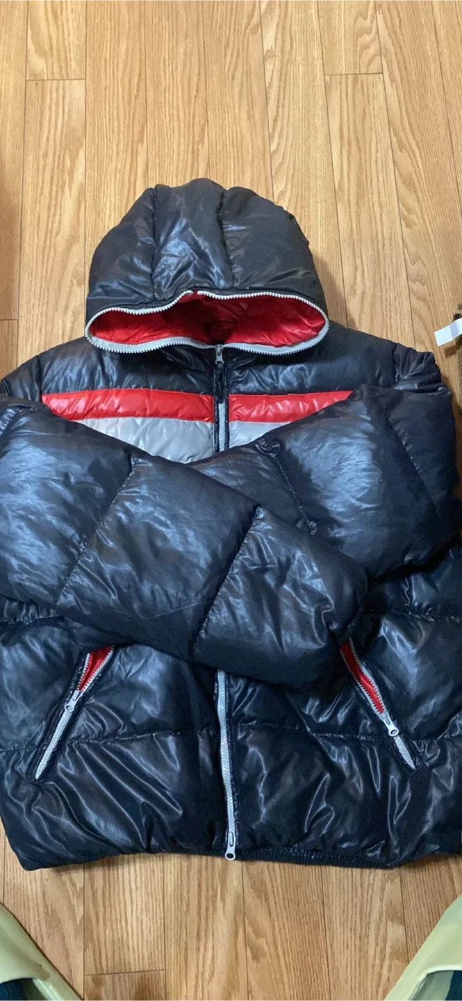 Benetton Below Zero Winter Down Puffer Jacket Size L thumbnail