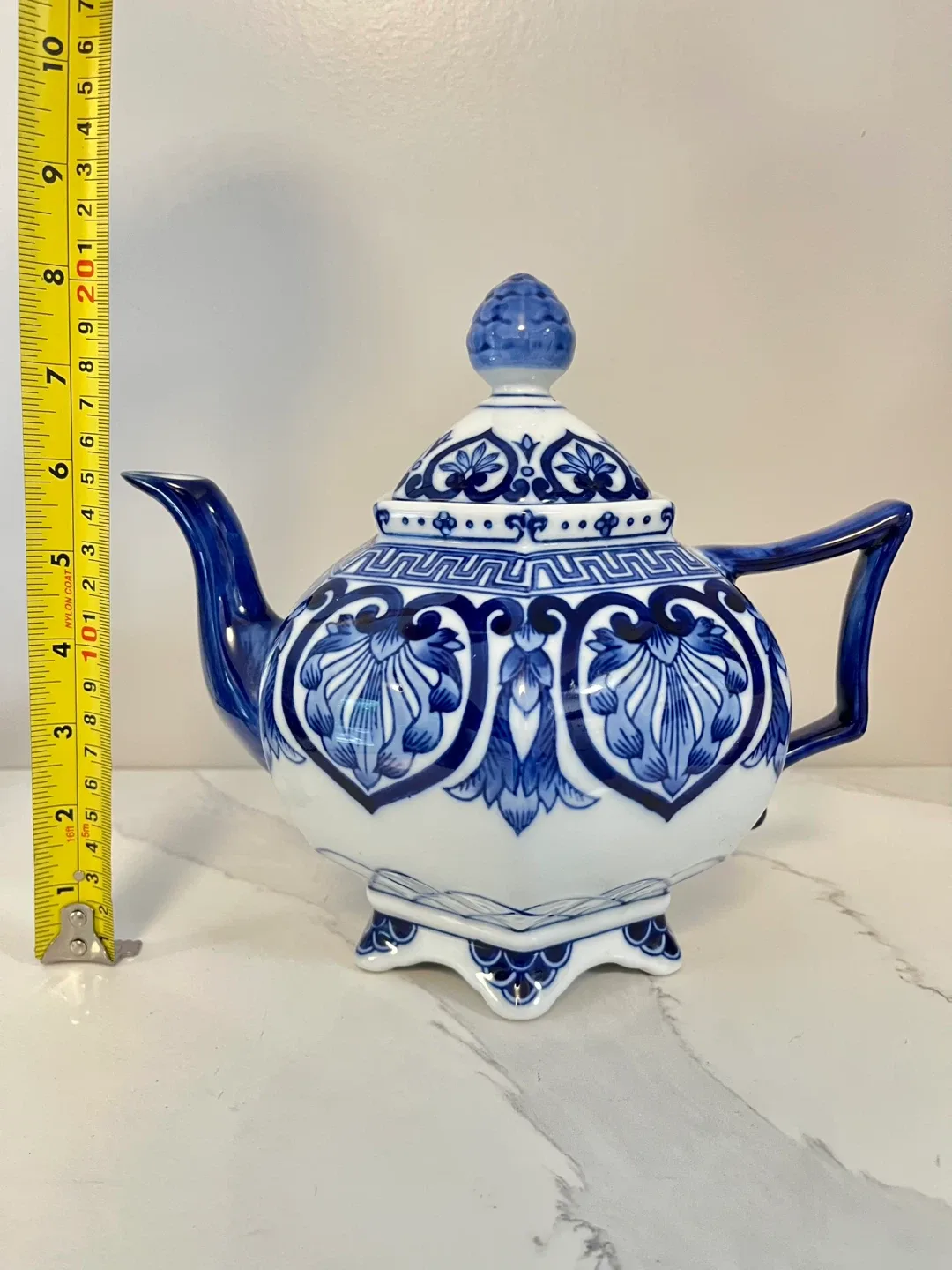 Bombay “Adelaide” Footed Porcelain Teapot & Cup Set image indicator(4)