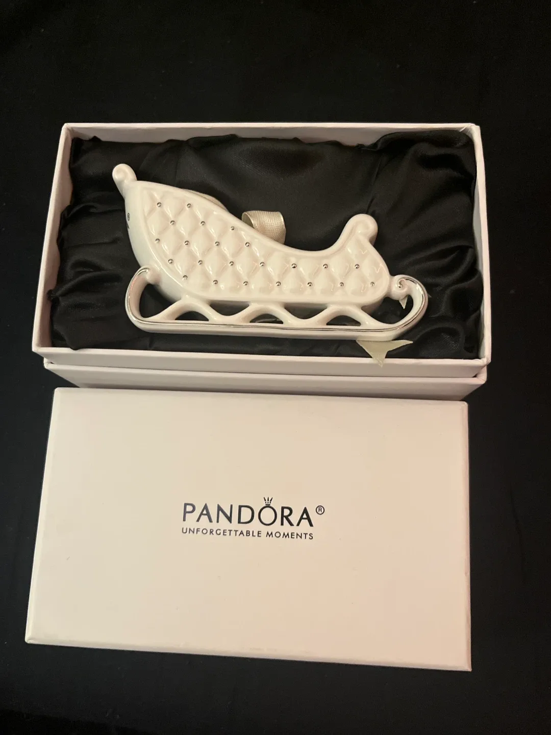 Pandora Sleigh Christmas Ornament image indicator(2)