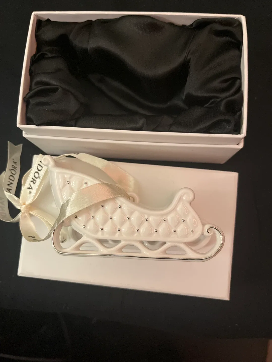 Pandora Sleigh Christmas Ornament image indicator(3)