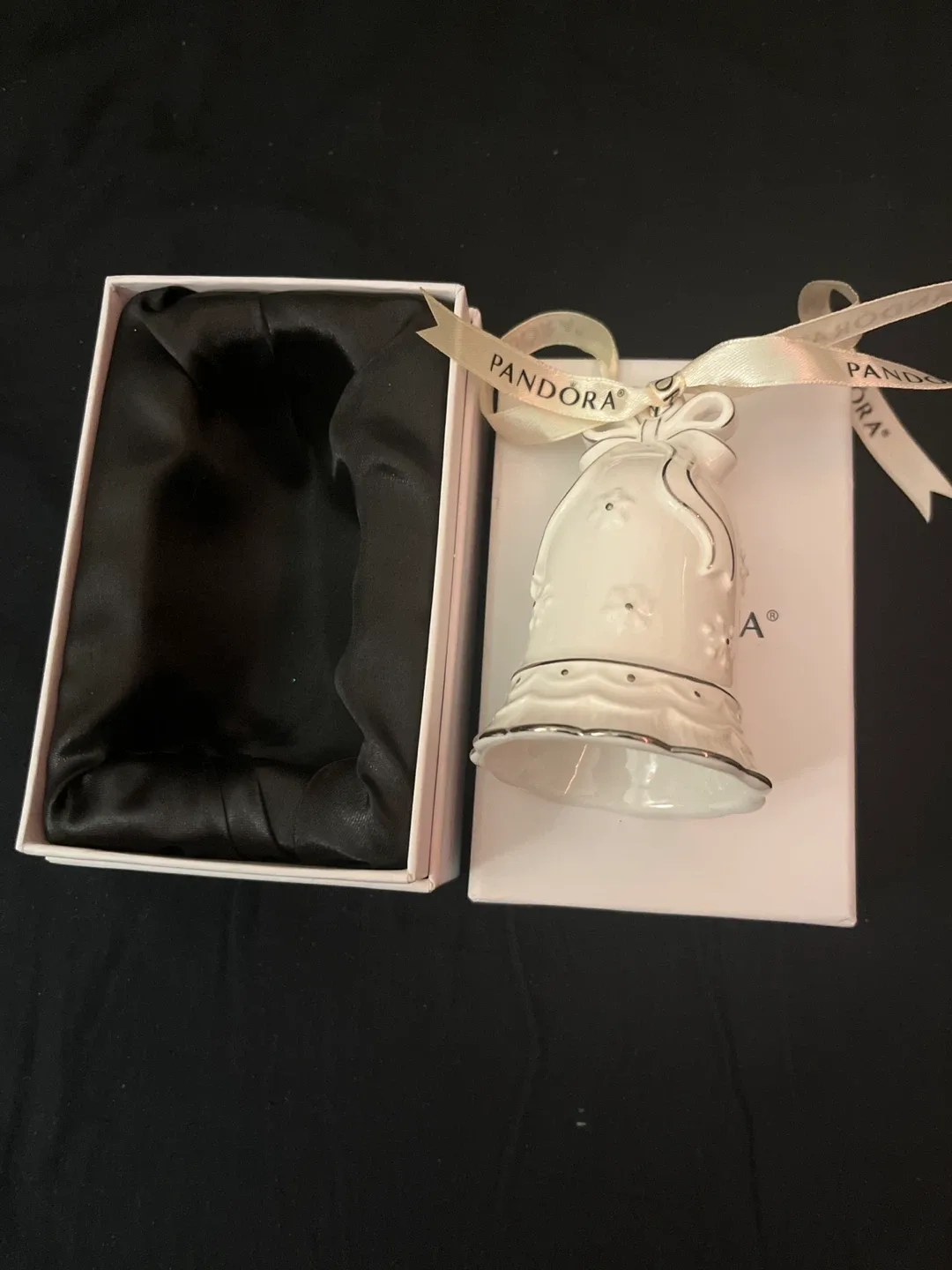 Pandora 2017 Christmas Bell Ornament with Box image indicator(3)