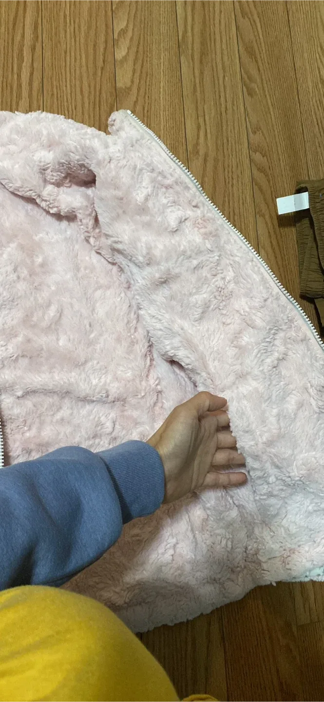 The North Face Reversible Jacket - Size 10-12 image indicator(4)