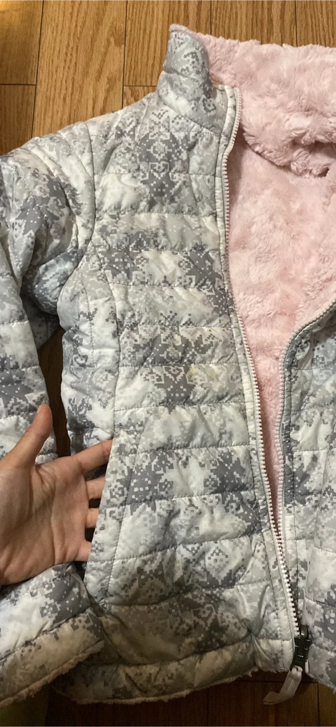 The North Face Reversible Jacket - Size 10-12 image indicator(3)