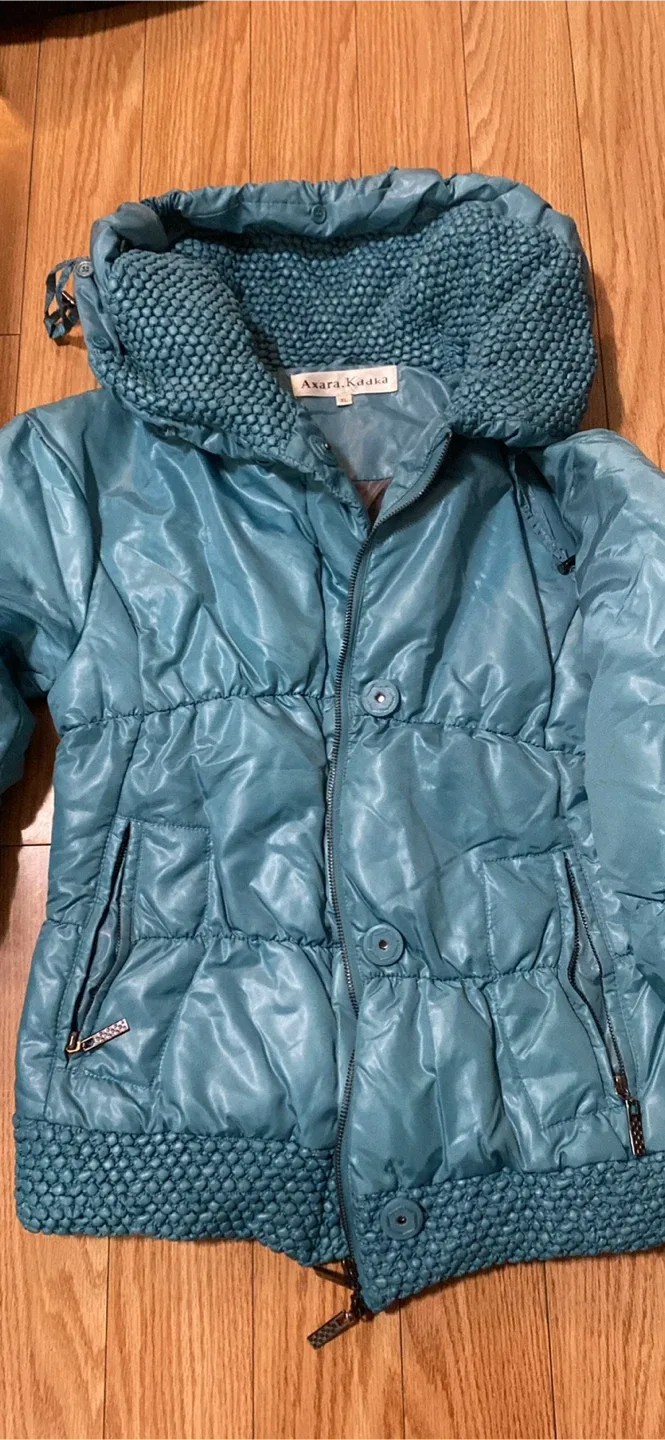 Asara Kataka Puffer Jacket image indicator(2)