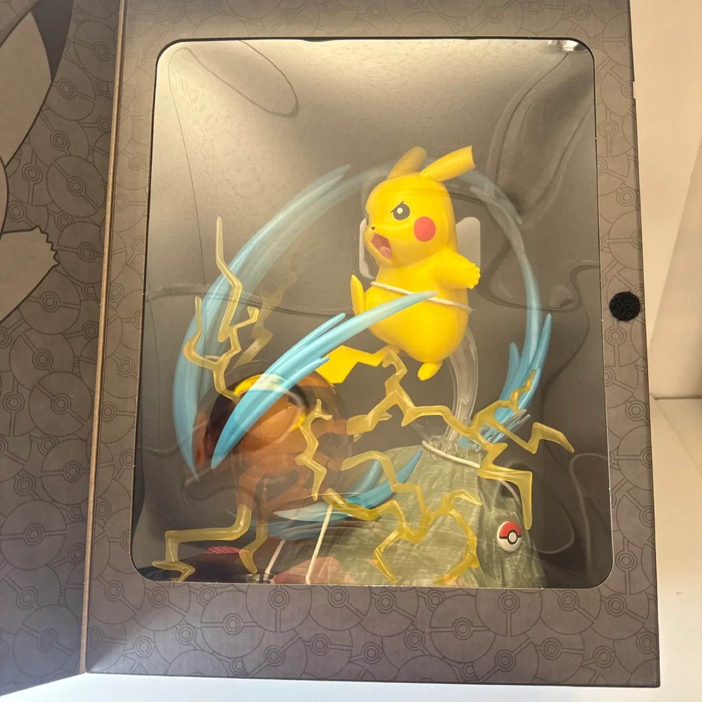 New Pokemon Pikachu Light FX Deluxe Figure image indicator(5)