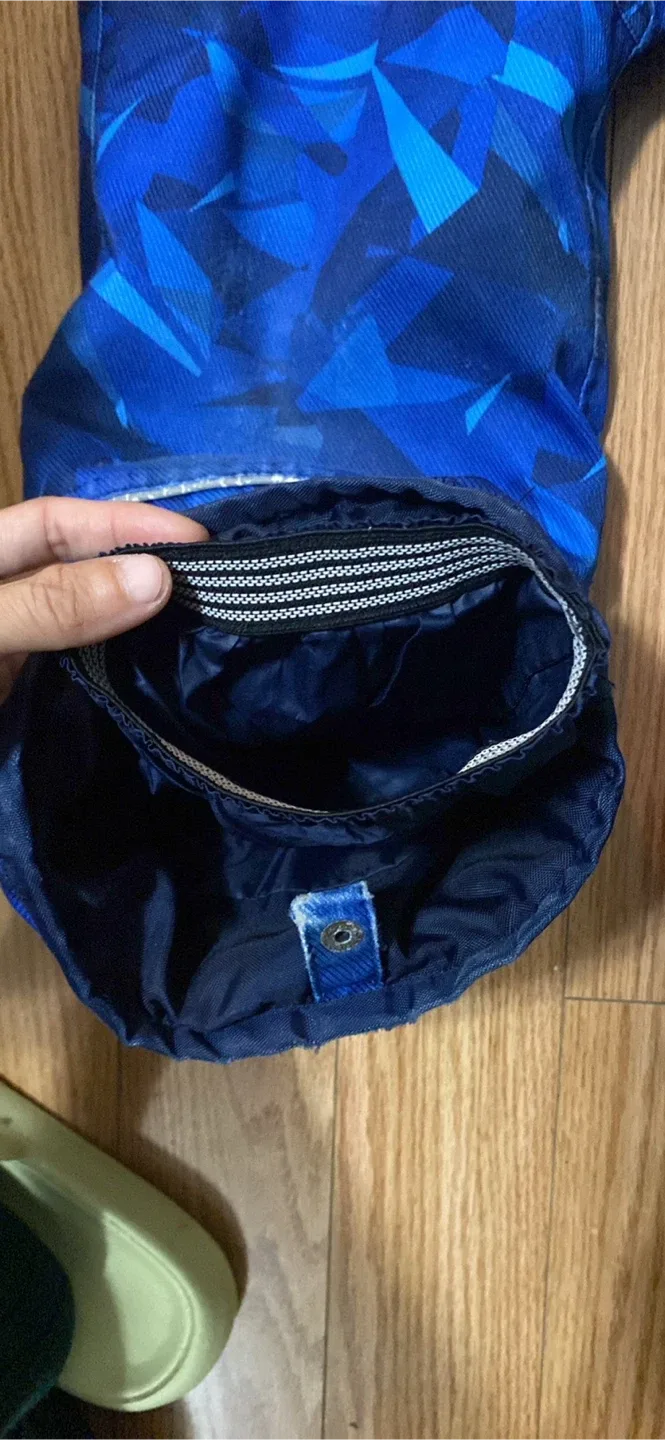 Monster Snow Pants - Size 6 image indicator(2)