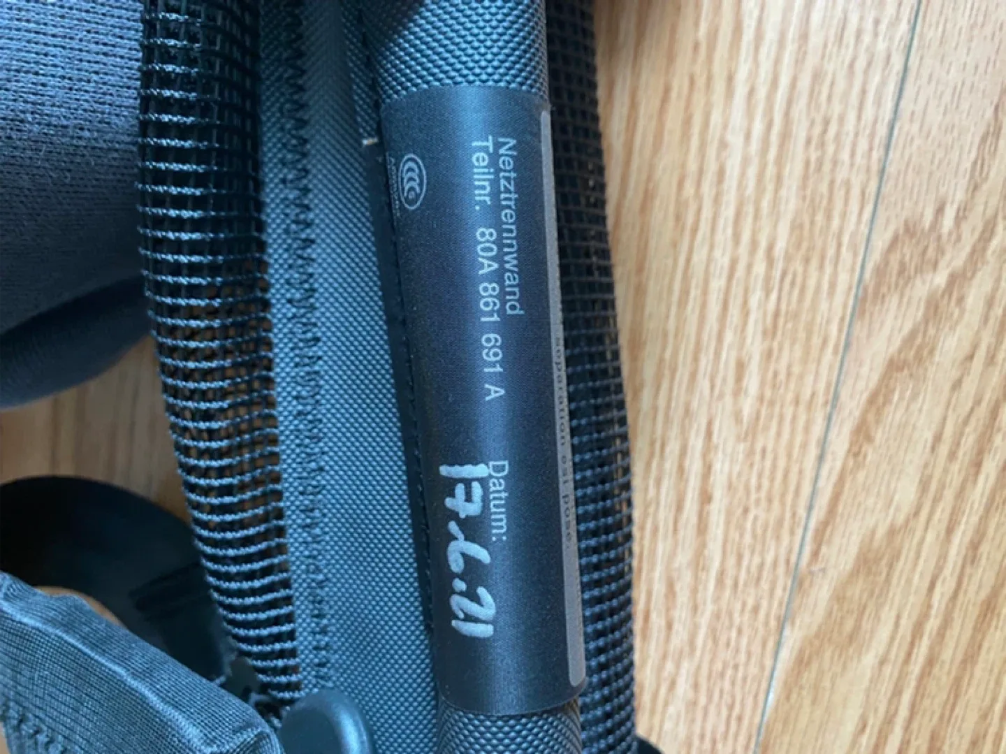 Brand New Audi Netzrennwand 80A 861 691 A Net Partition thumbnail