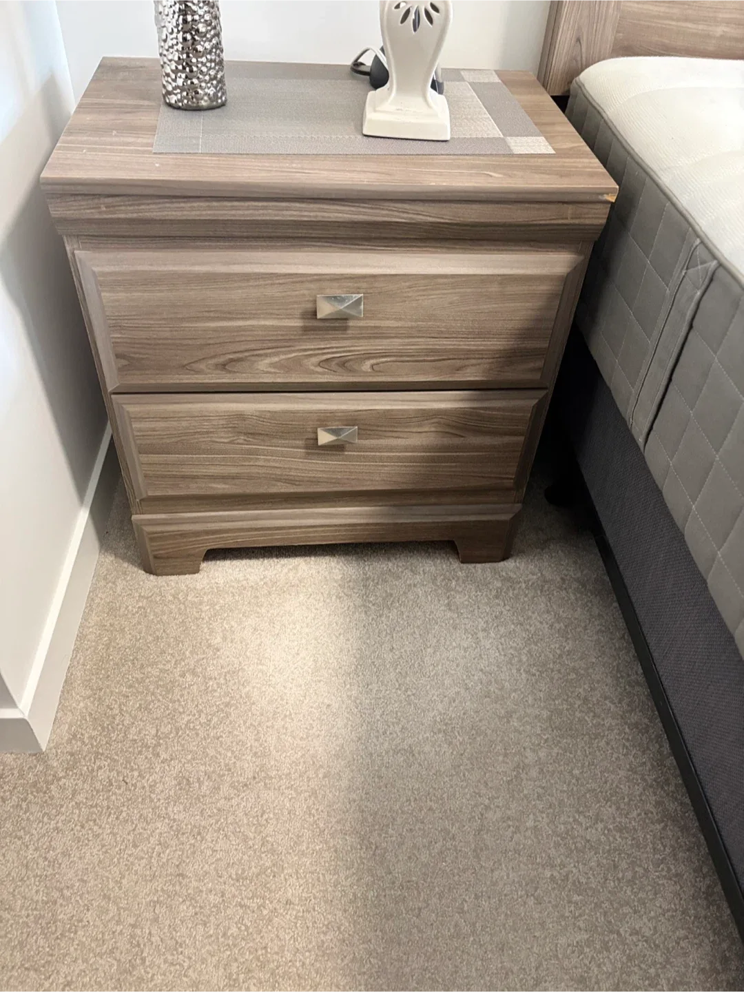 Bedroom Set - Bed, Dresser, Nightstand image indicator(4)