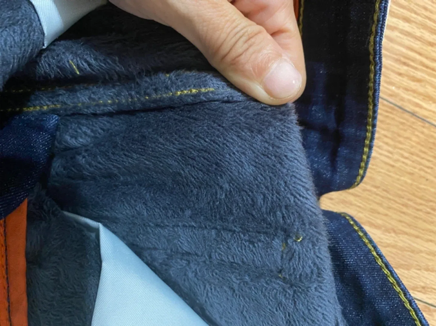 Brand New Dark Blue Fluffy Warm Jeans - Size 31 image indicator(3)