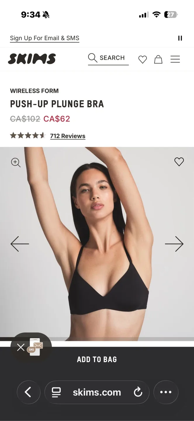 SKIMS Wireless Form Plunge Bra image indicator(3)