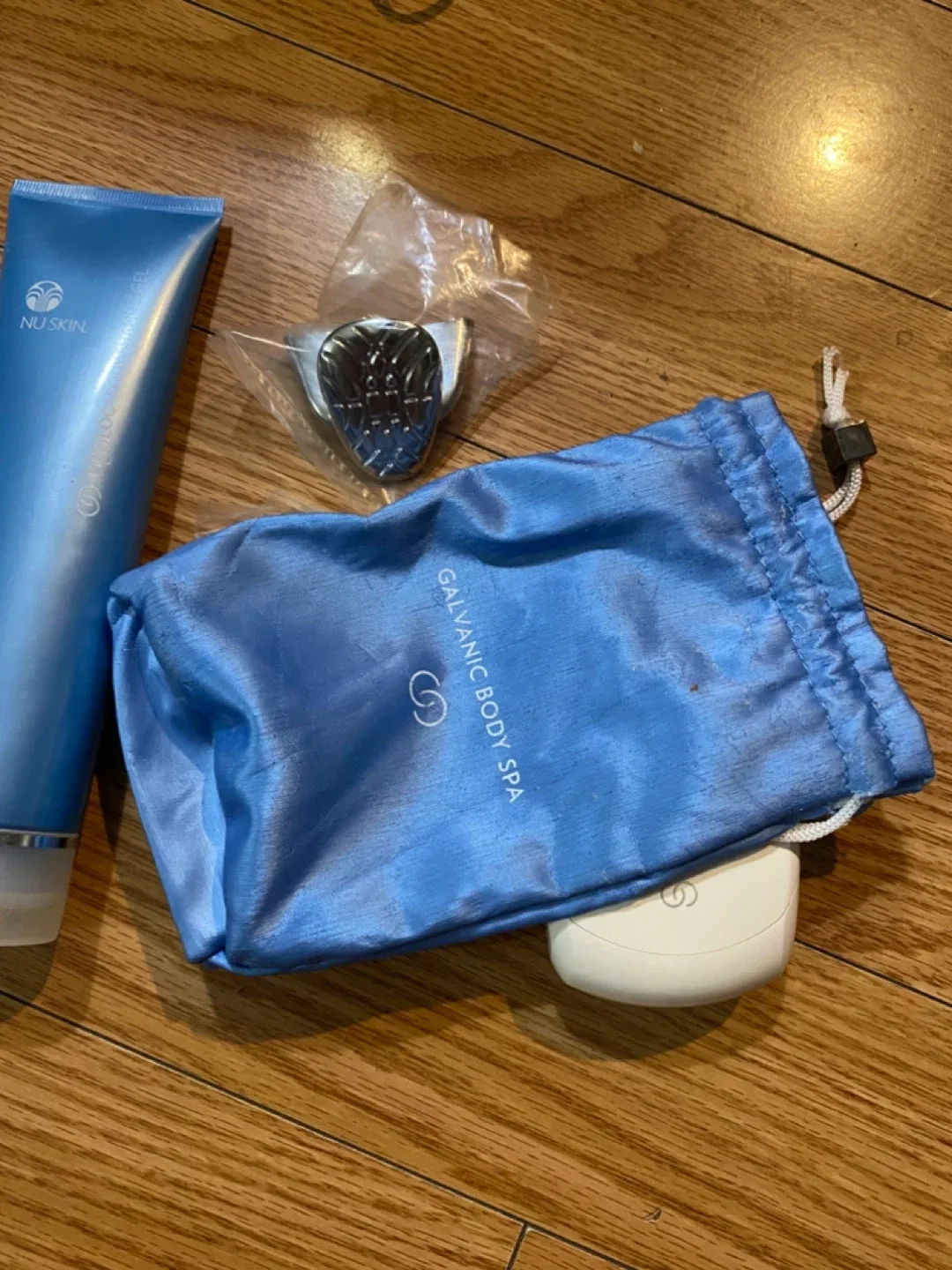 Nu Skin Galvanic Spa II System image indicator(3)