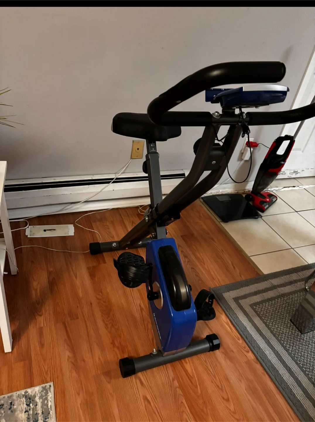 Exercise Bike - Great Condition image indicator(2)