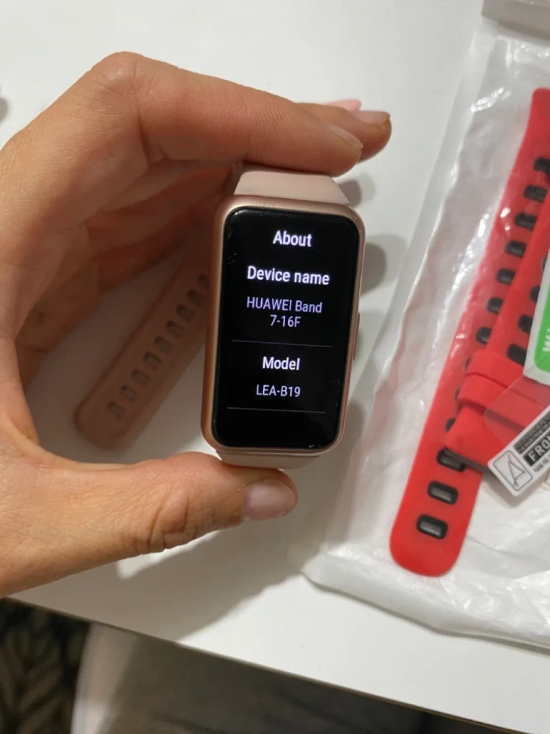 Huawei Band 7-16F Smartwatch, LEA-B19 thumbnail