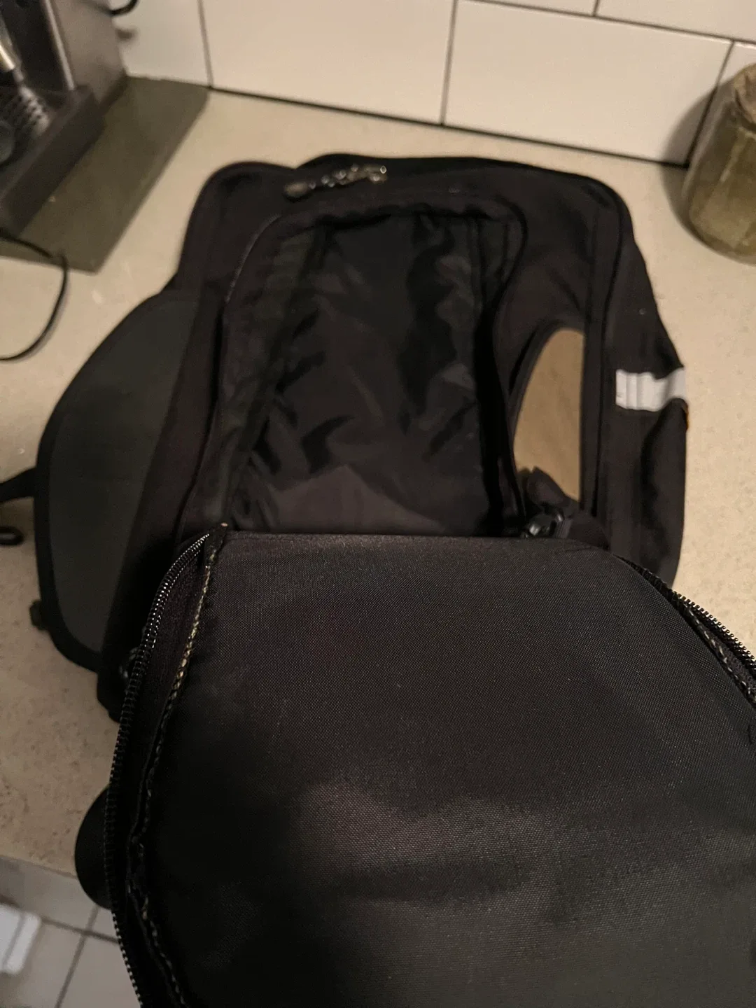 Arkel Black & Tan Pannier Backpack bike bag image indicator(2)