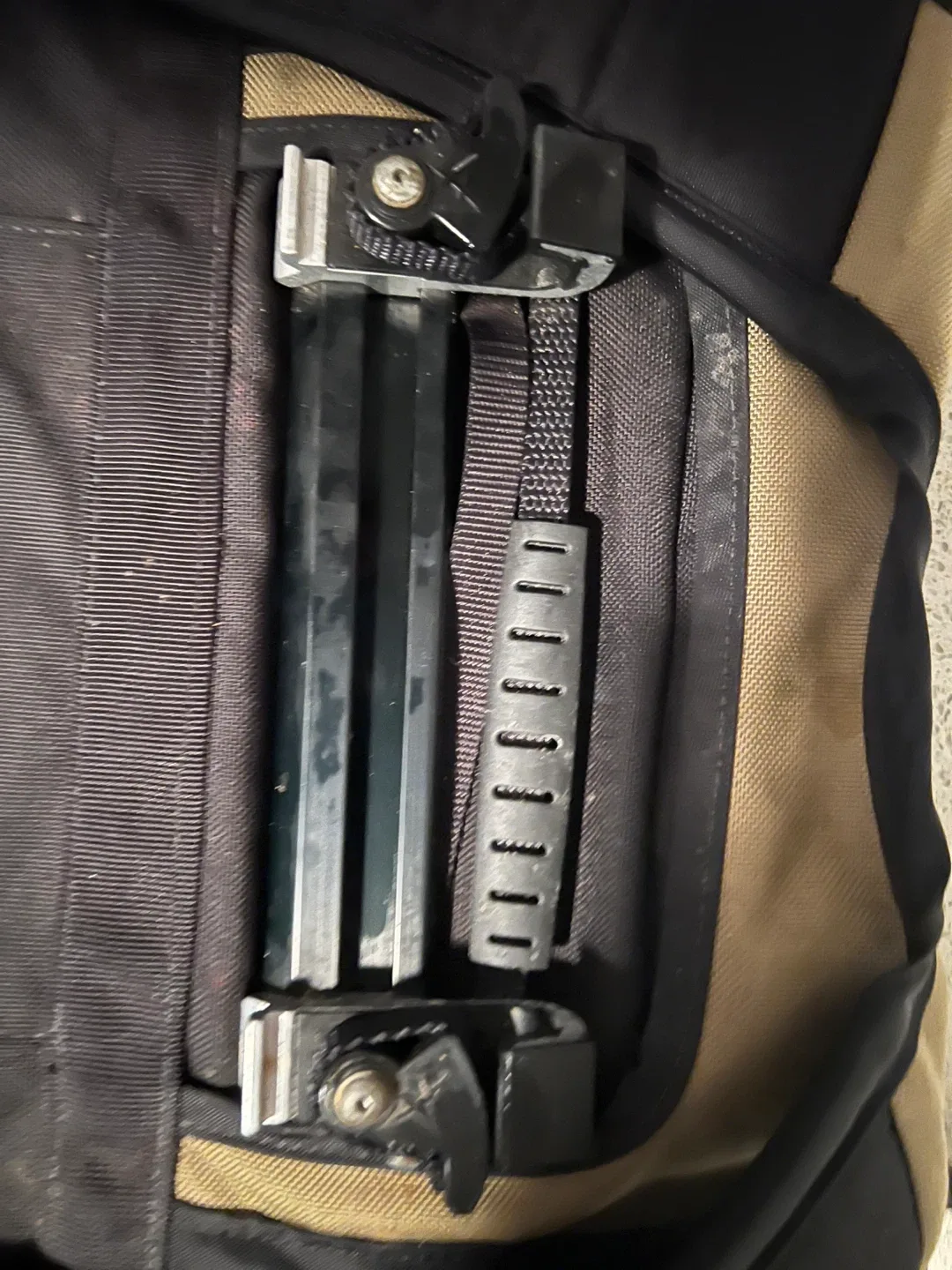 Arkel Black & Tan Pannier Backpack bike bag image indicator(5)