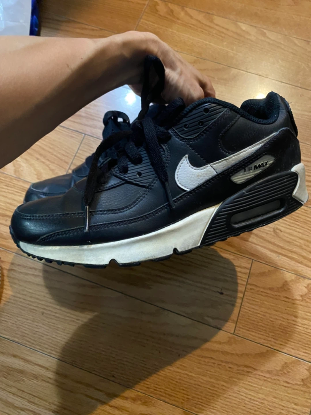 Nike Air Max 90 Black & White, US 6Y