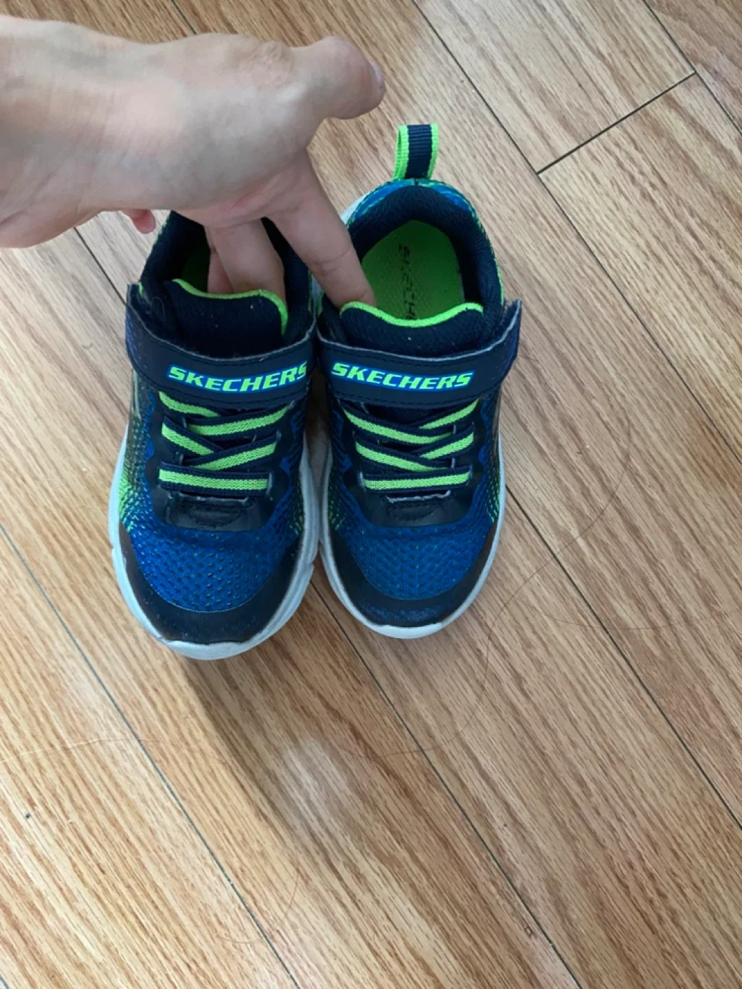 Skechers Kids' Athletic Shoes - Blue/Green Size 7 thumbnail