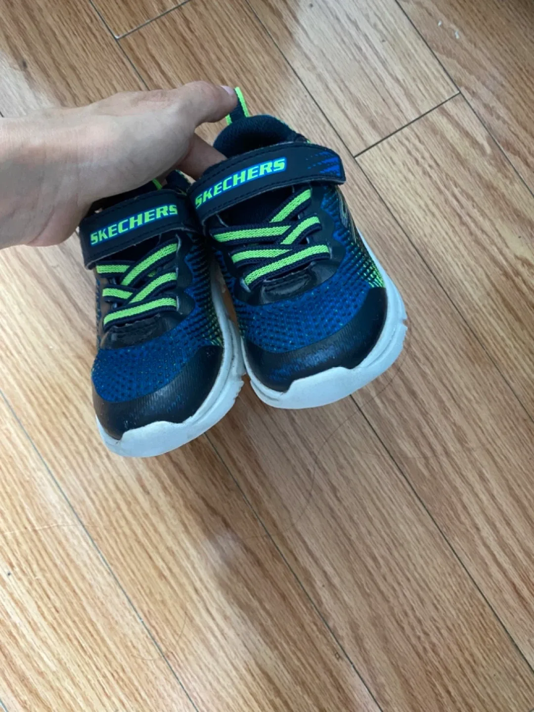 Skechers Kids' Athletic Shoes - Blue/Green Size 7 image indicator(2)