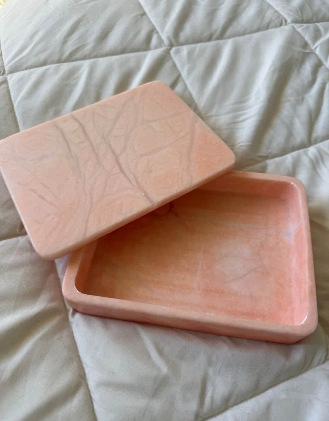 Alabaster Trinket/Jewelry Box thumbnail