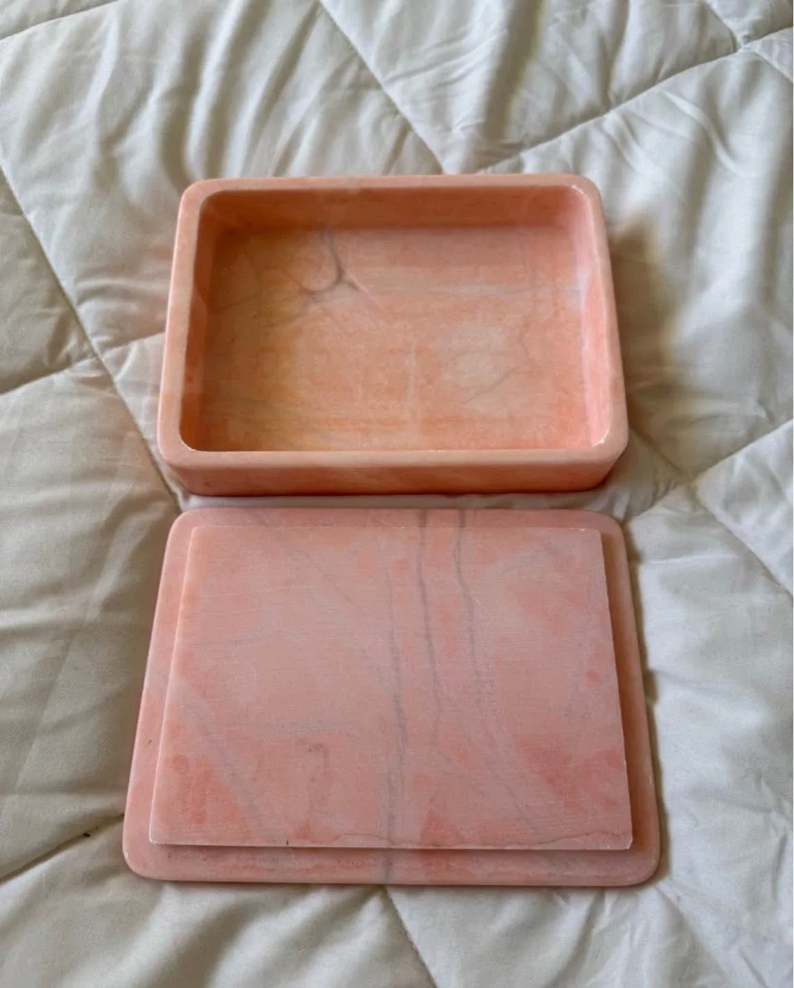 Alabaster Trinket/Jewelry Box image indicator(3)