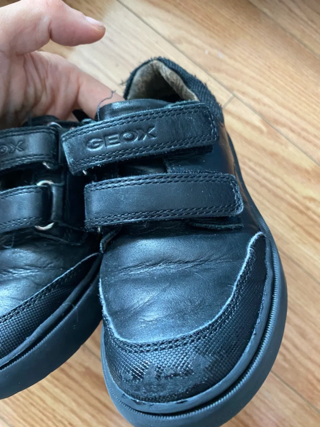 Geox Black Velcro Leather Shoes - Toddler Size 28 thumbnail