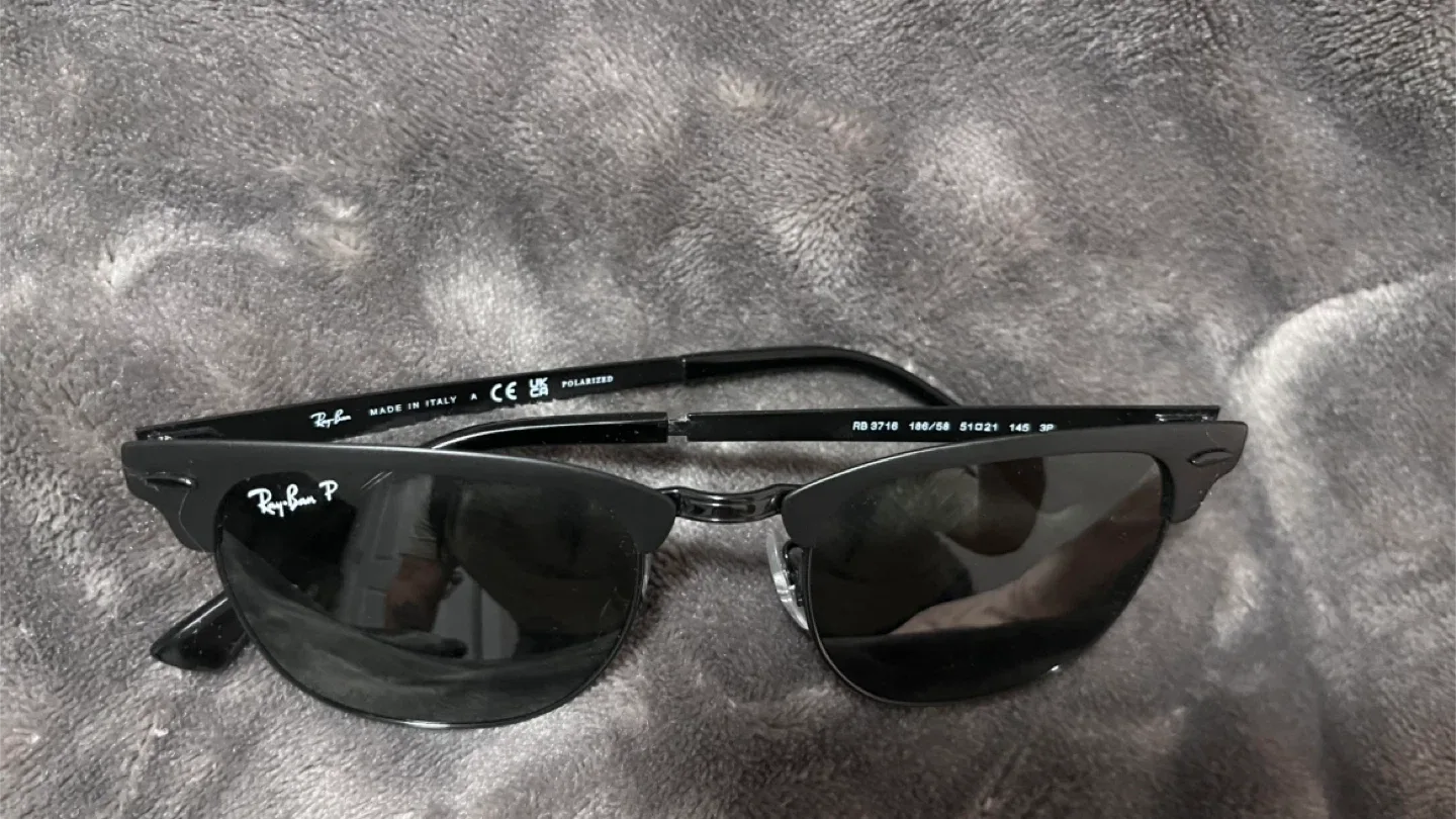 Ray-Ban Clubmaster RB3716 186/58 Sunglasses image indicator(2)