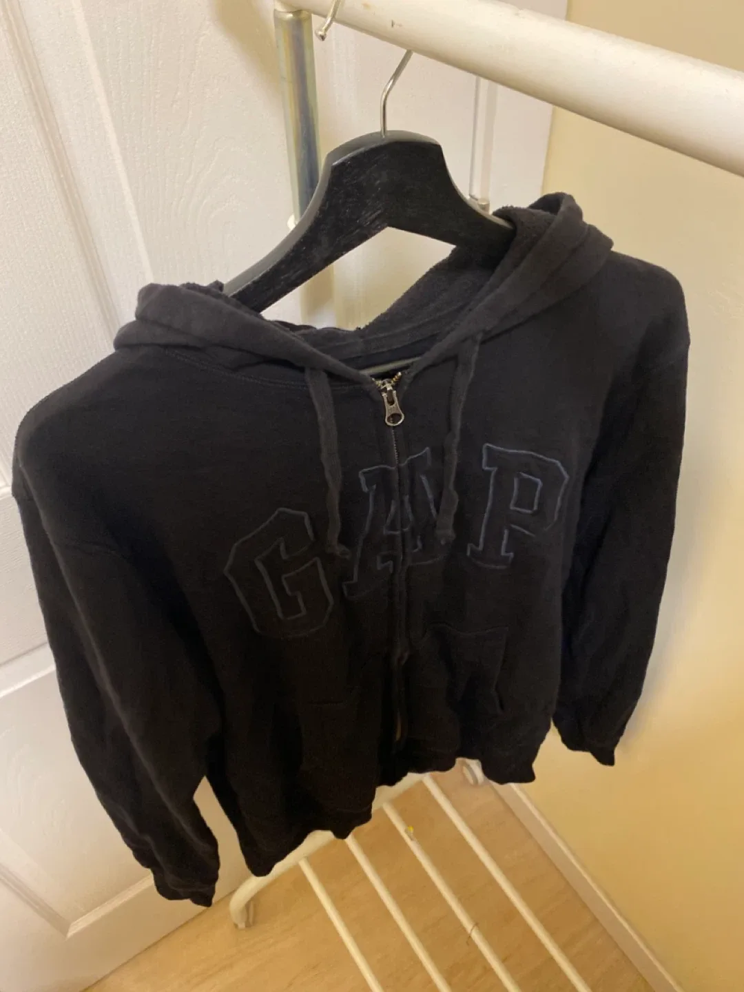 GAP Black Full Zip Hoodie image indicator(3)