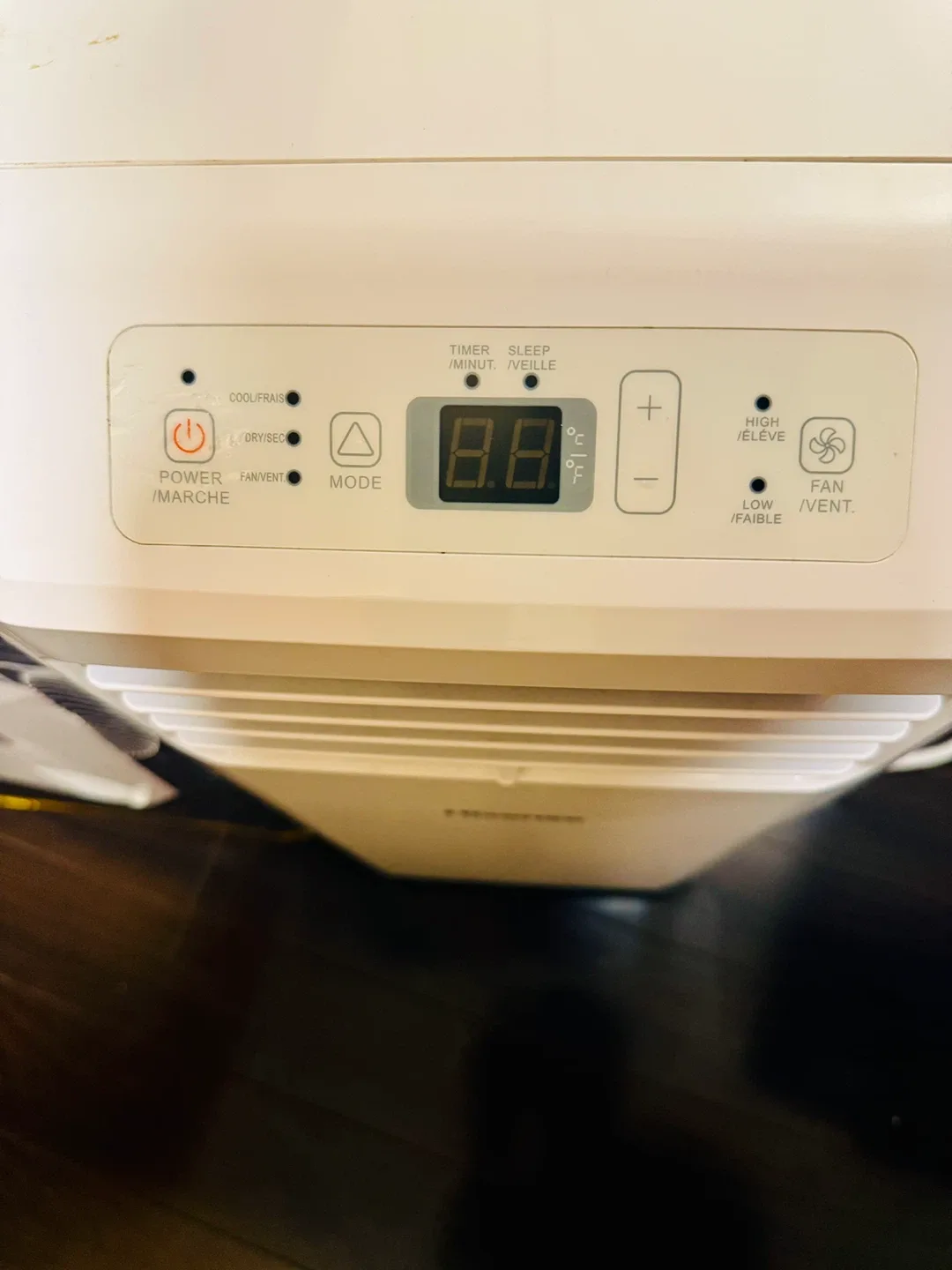 Hisense Portable Air Conditioner - 5,500 BTU image indicator(2)