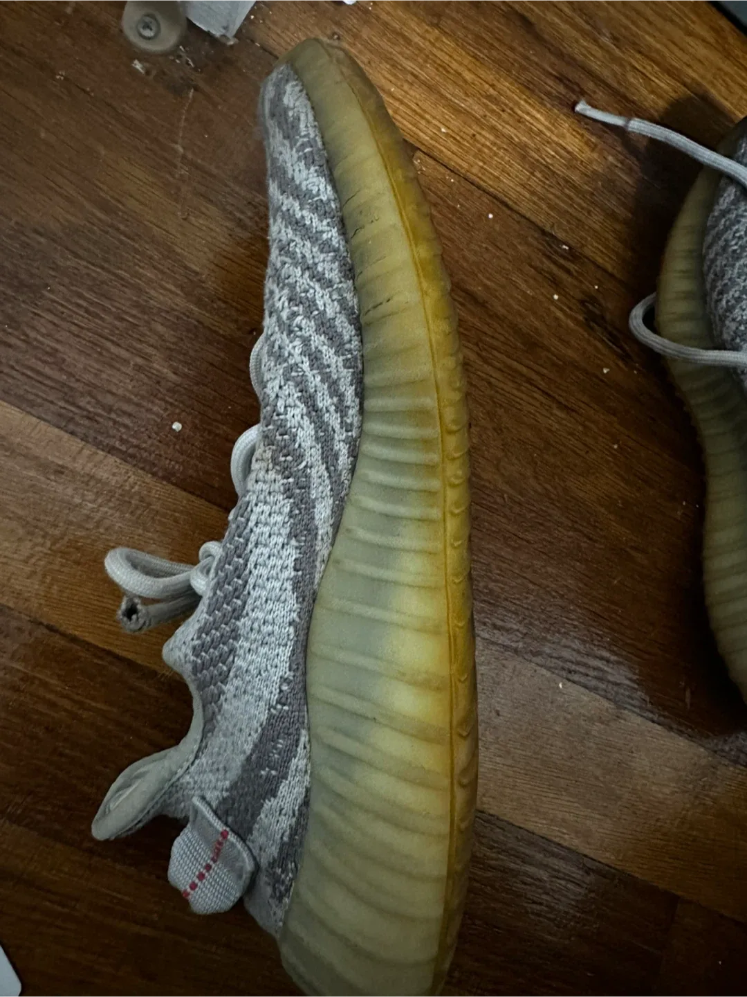 Adidas Yeezy Boost 350 V2 Blue Tint image indicator(2)