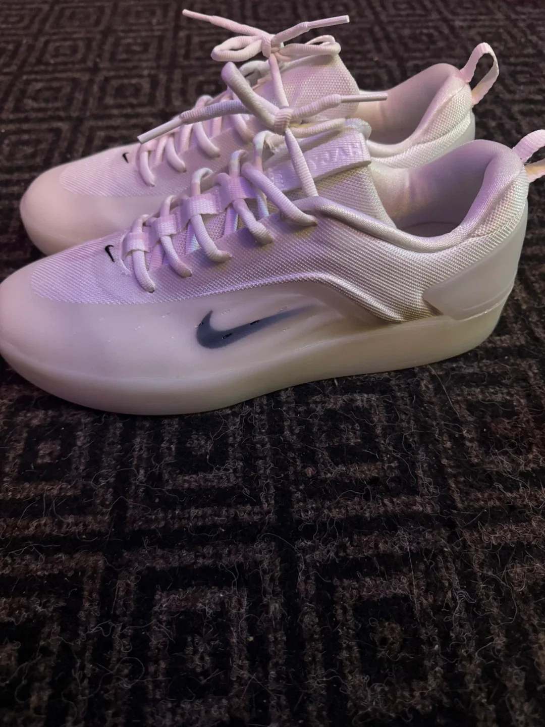 Nike SB Nyjah 4 image indicator(2)