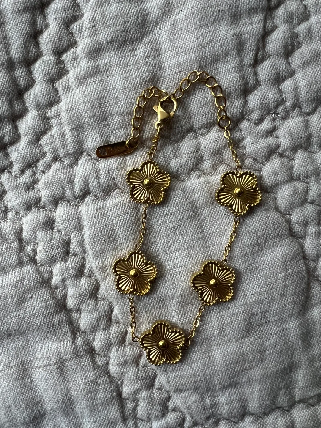 18k clover  Bracelet