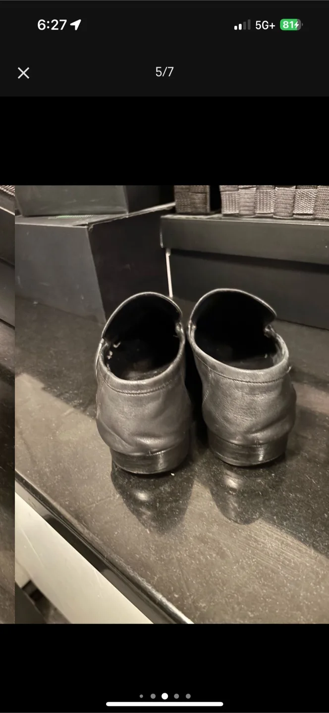 Men’s  Authentic GUCCI Shoes Size 8 image indicator(5)