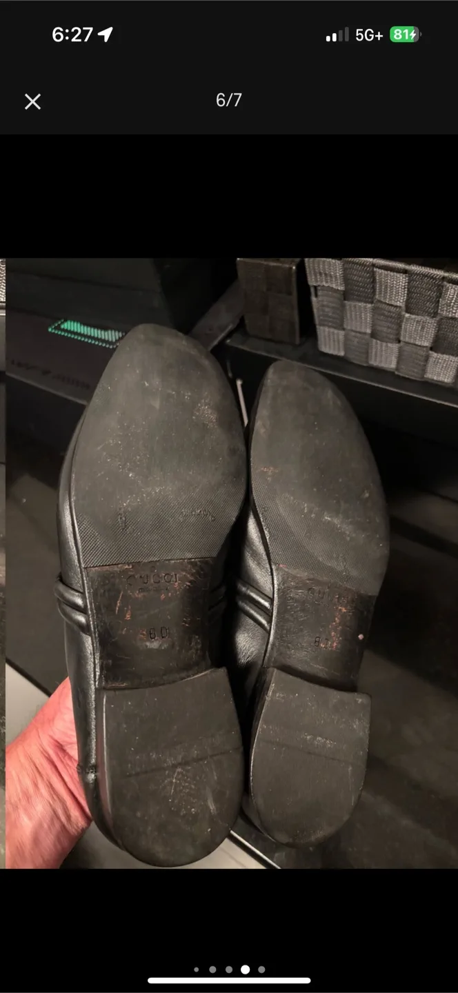 Men’s  Authentic GUCCI Shoes Size 8 image indicator(6)