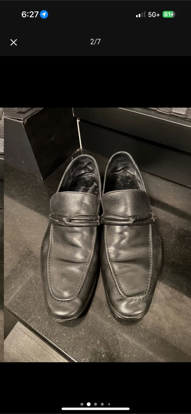 Men’s  Authentic GUCCI Shoes Size 8 image indicator(2)