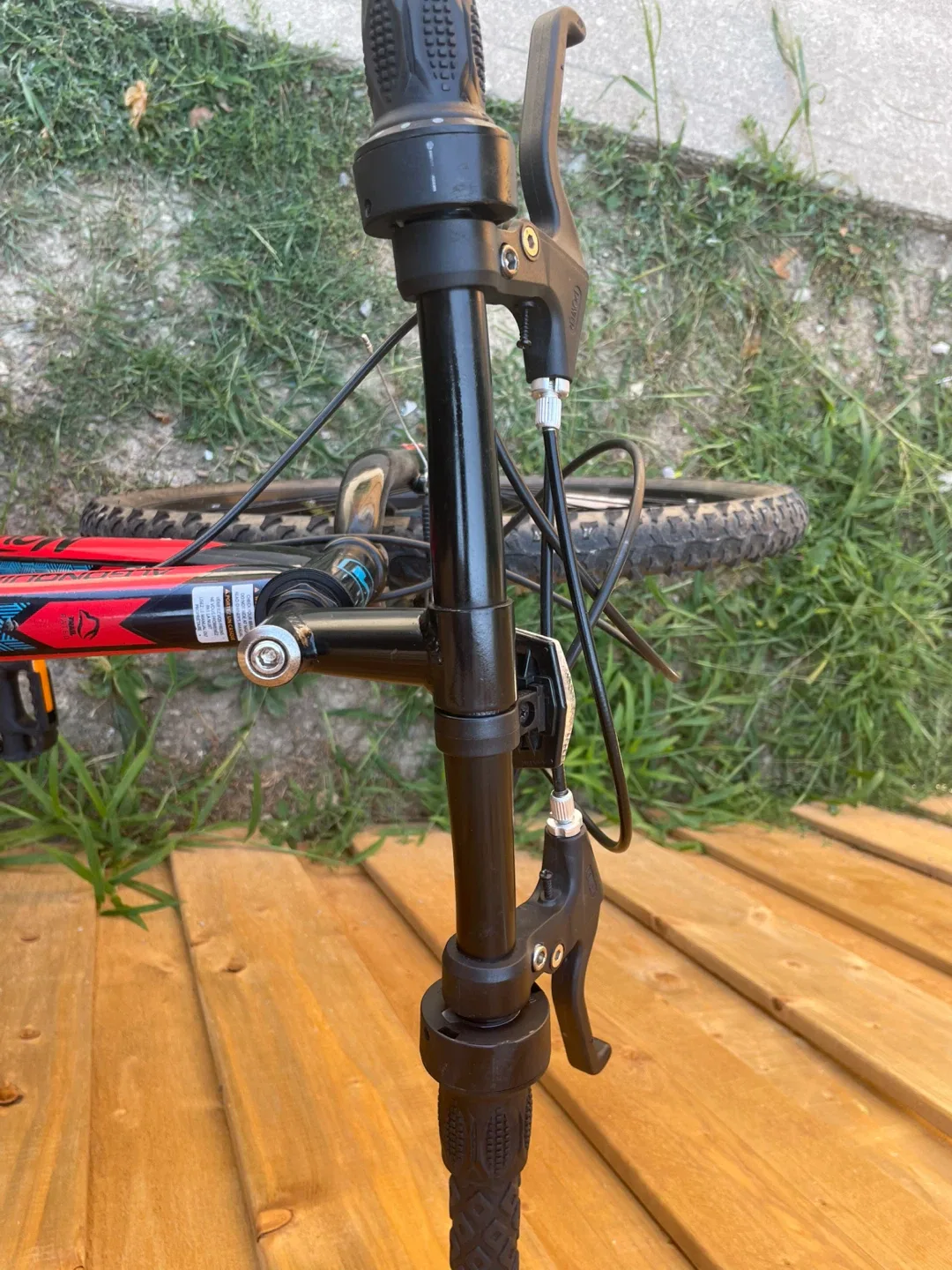 Movaelo Algonquin 26" Mountain Bike image indicator(5)