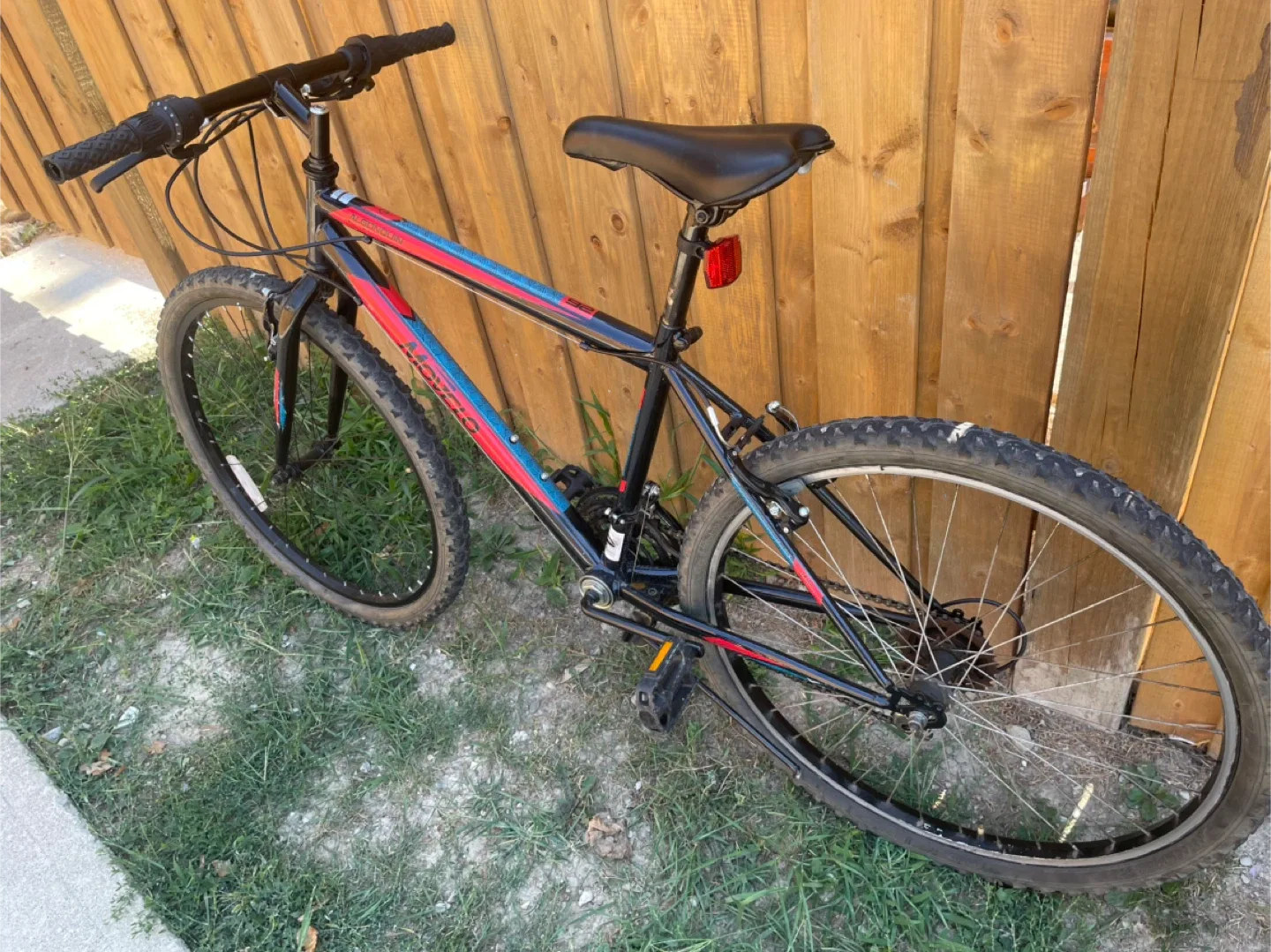 Movaelo Algonquin 26" Mountain Bike image indicator(3)