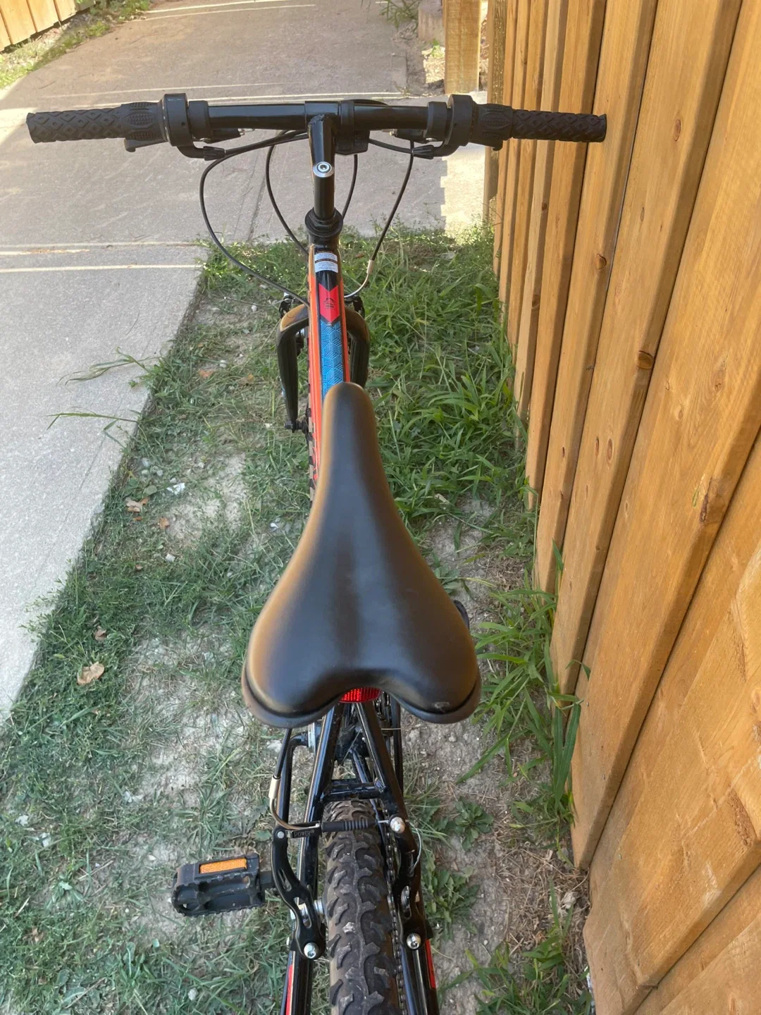 Movaelo Algonquin 26" Mountain Bike image indicator(9)