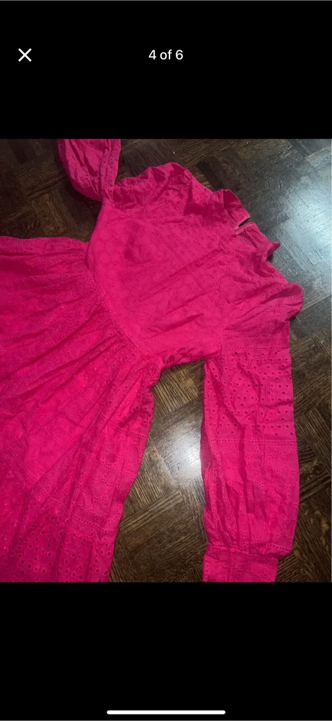 SHEIN Modely Solid Mock Neck Layered Hem Dress image indicator(4)