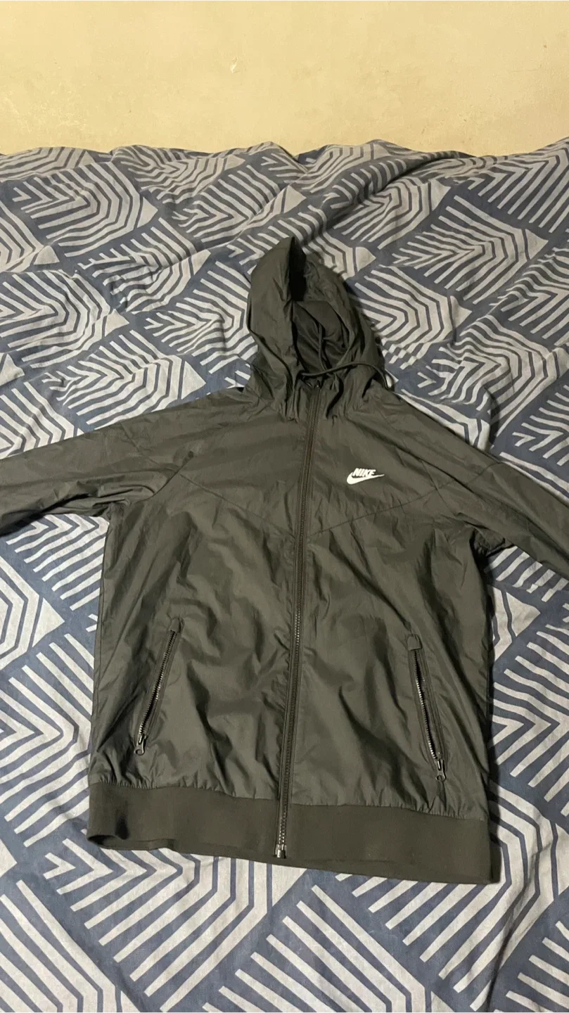 Nike Windrunner Jacket - Size Small thumbnail