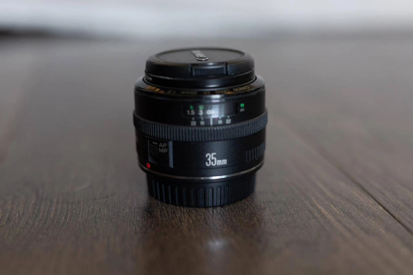 Canon Lens EF 35mm f/2 - photo 3