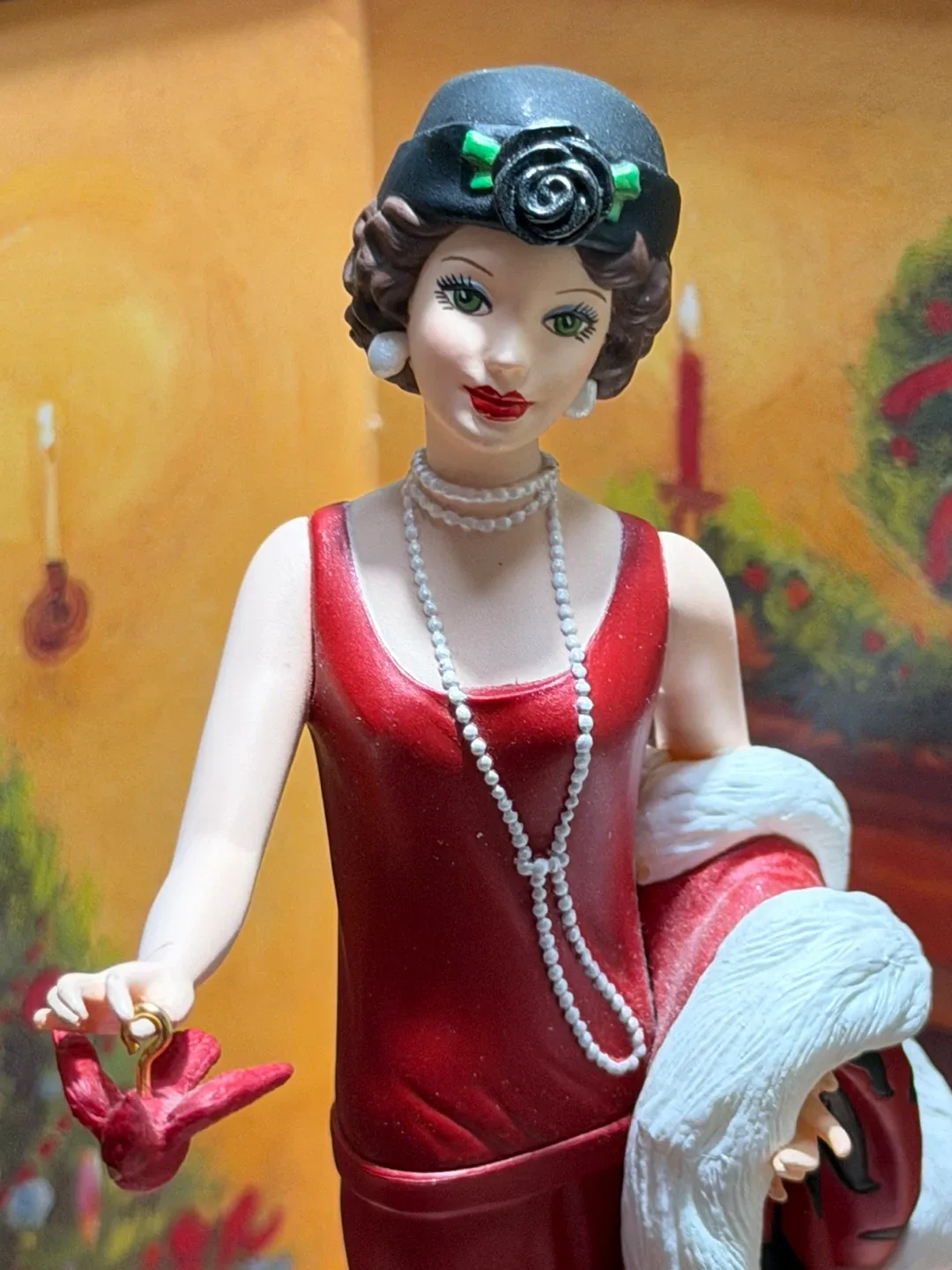 Holiday Voyage Barbie Card-Display Figurine image indicator(3)