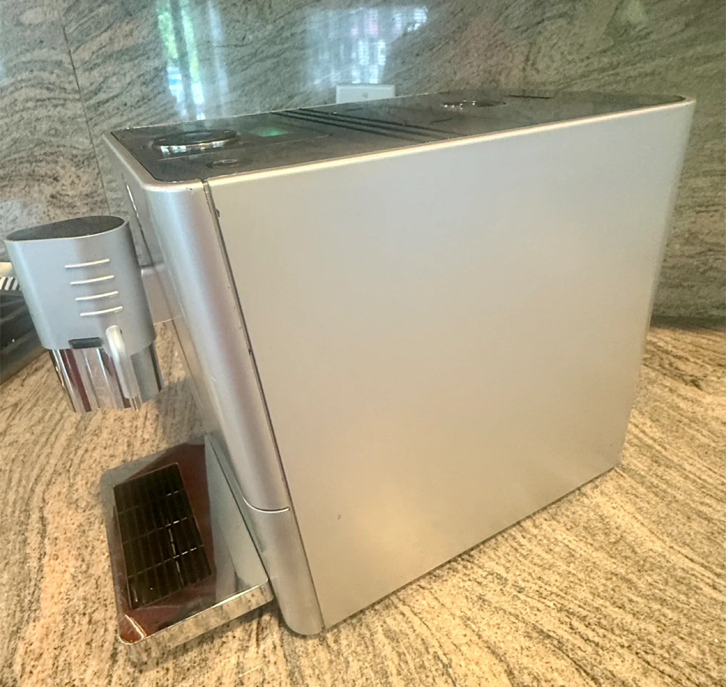 Jura ENA Micro 9 Automatic Coffee Machine image indicator(4)