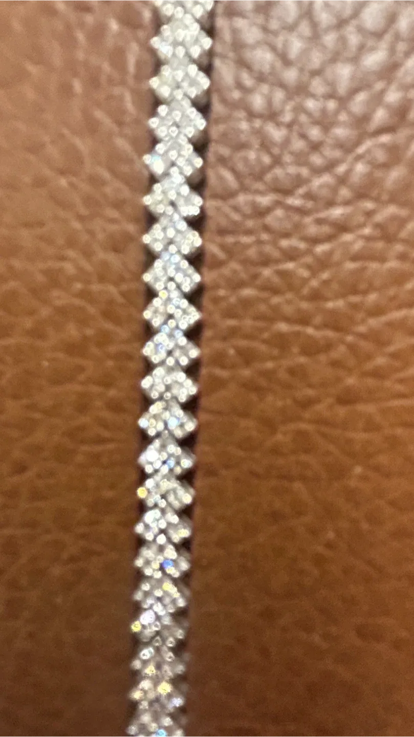Diamond Tennis Bracelet 18kt White Gold image indicator(3)