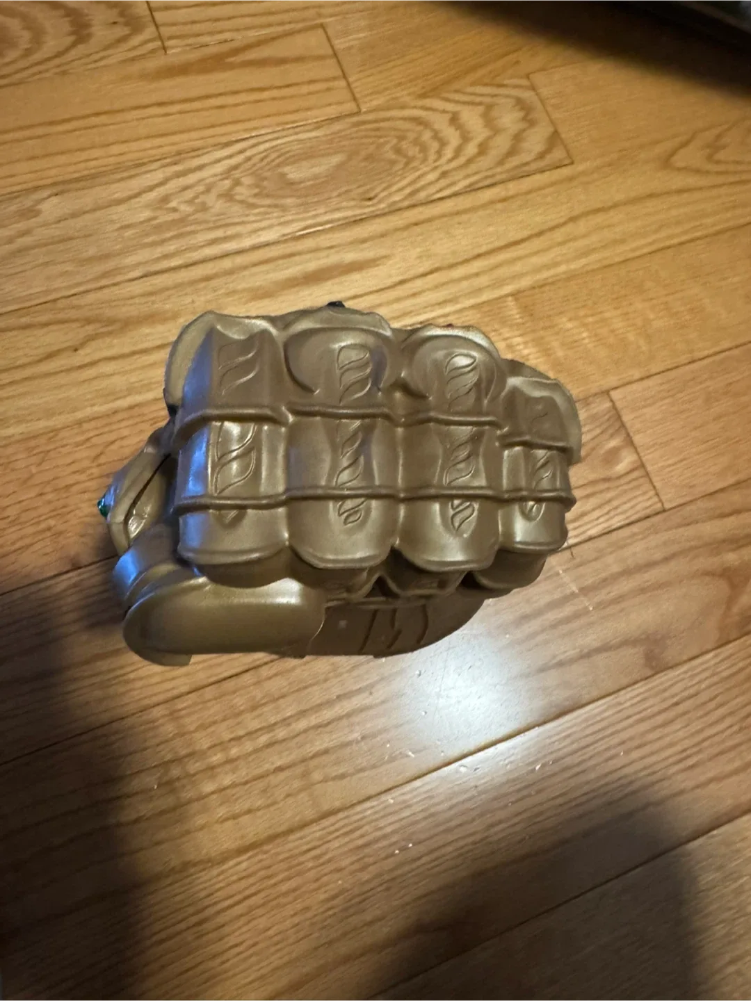 Marvel Avengers Infinity Gauntlet Fists image indicator(2)