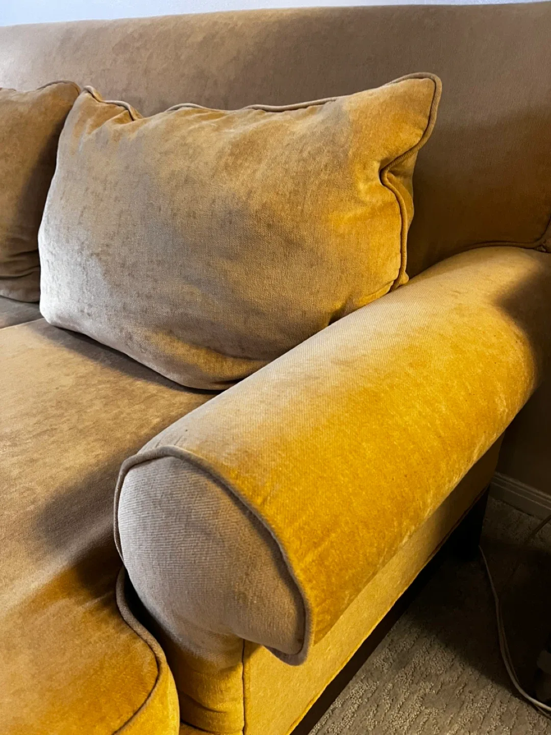 Alexvale A La-Z-Boy Sofa image indicator(7)