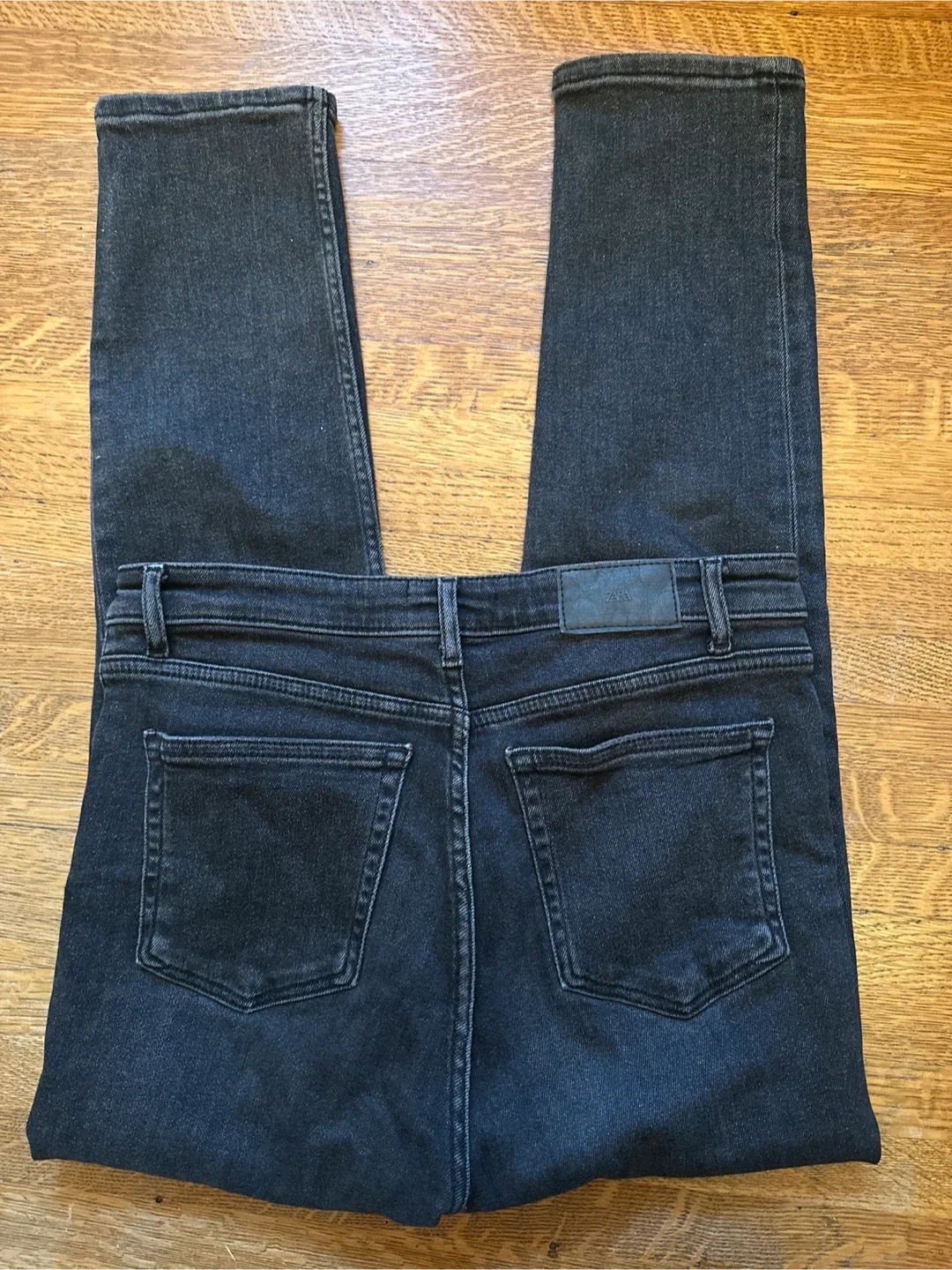 Zara Black Jeans - Size 6 image indicator(3)