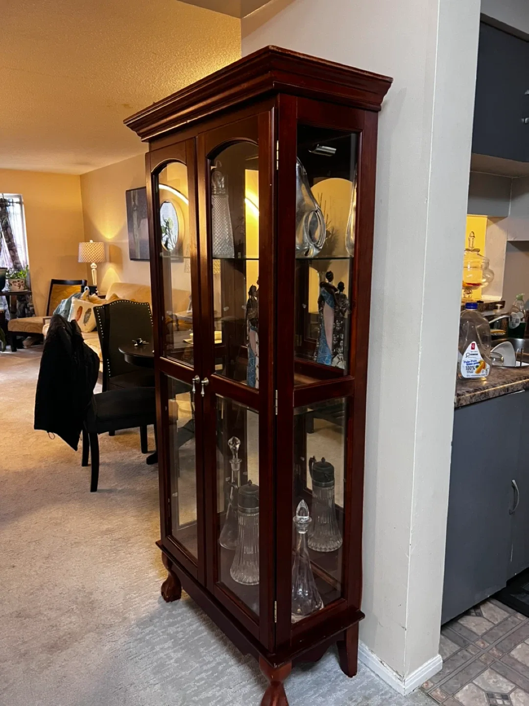 Wooden Display Cabinet image indicator(2)