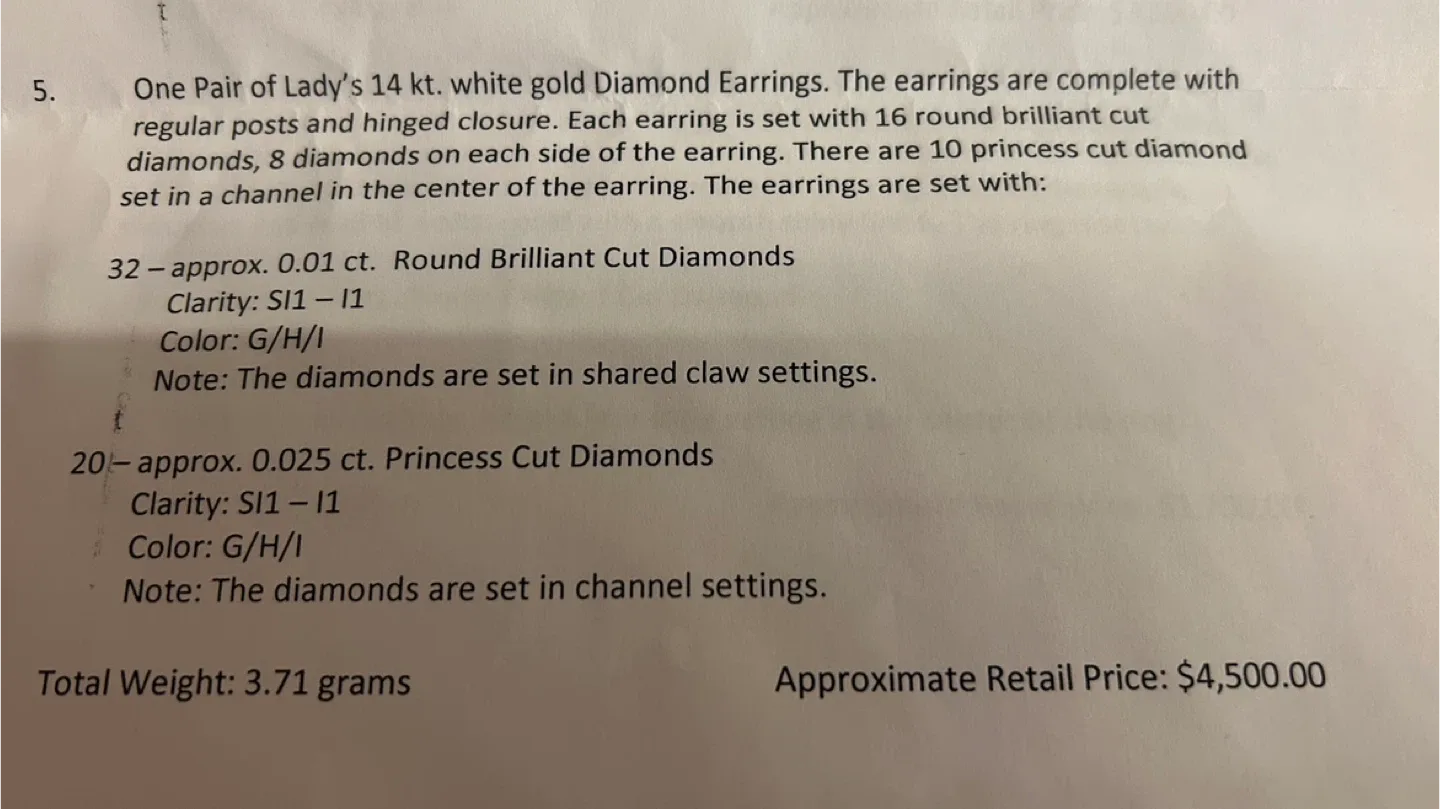 14kt White Gold Diamond Earrings image indicator(3)