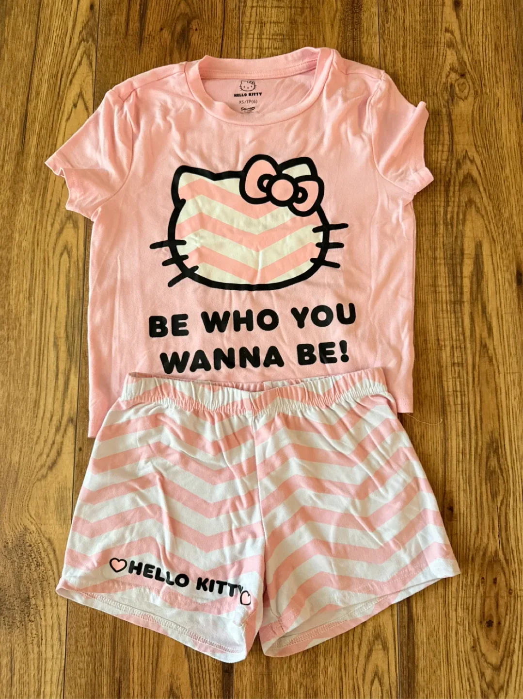 Girls' PJs: Pink Panther, Hello Kitty, Snoopy - Size XS thumbnail