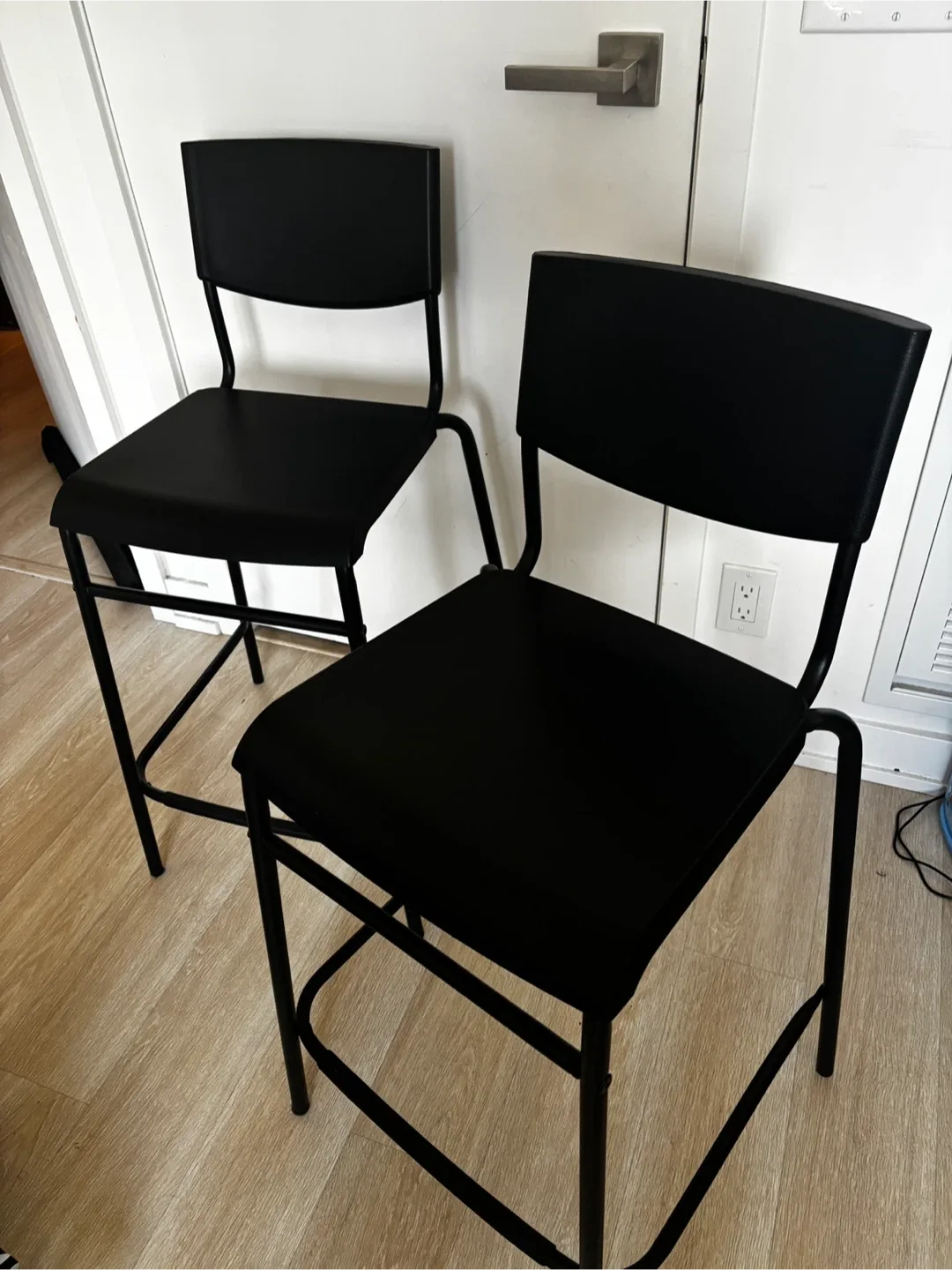 Set of 2 Black Bar Stools